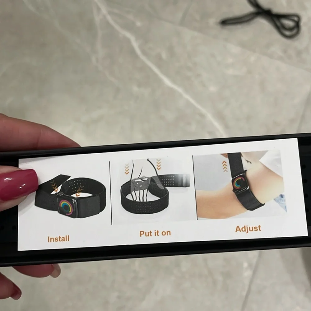 Adjustable IWatch band.